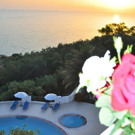 Maria With Pool And Gorgeous View - Agios Gordios