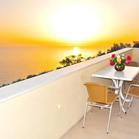 Maria With Pool And Gorgeous View - Agios Gordios *