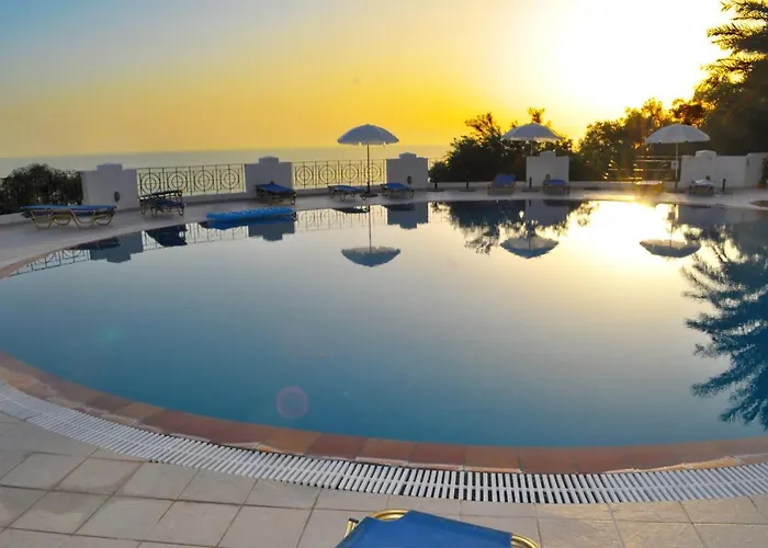 Appartement Maria With Pool And Gorgeous View - Agios Gordios
