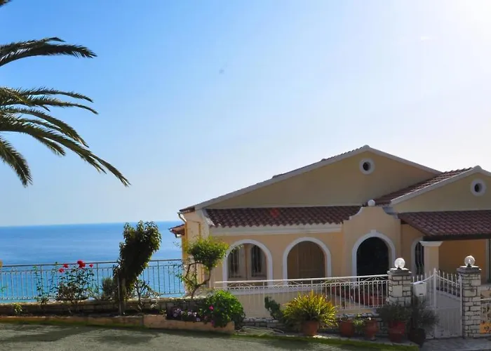 Maria With Pool And Gorgeous View - Agios Gordios アパート *